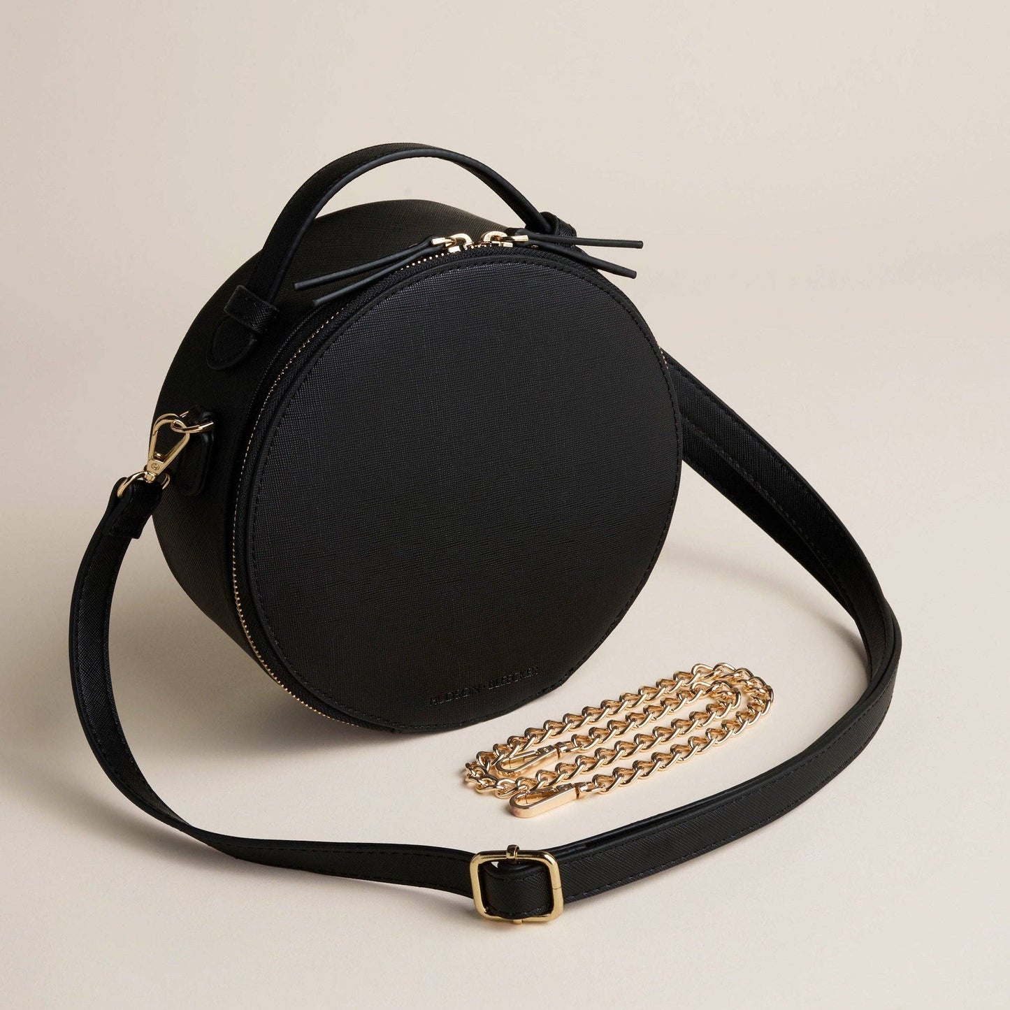Rose Pink Nomad Round Travel Case